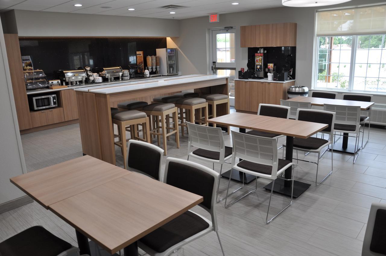 Microtel Inn & Suites By Wyndham Lubbock Exteriér fotografie