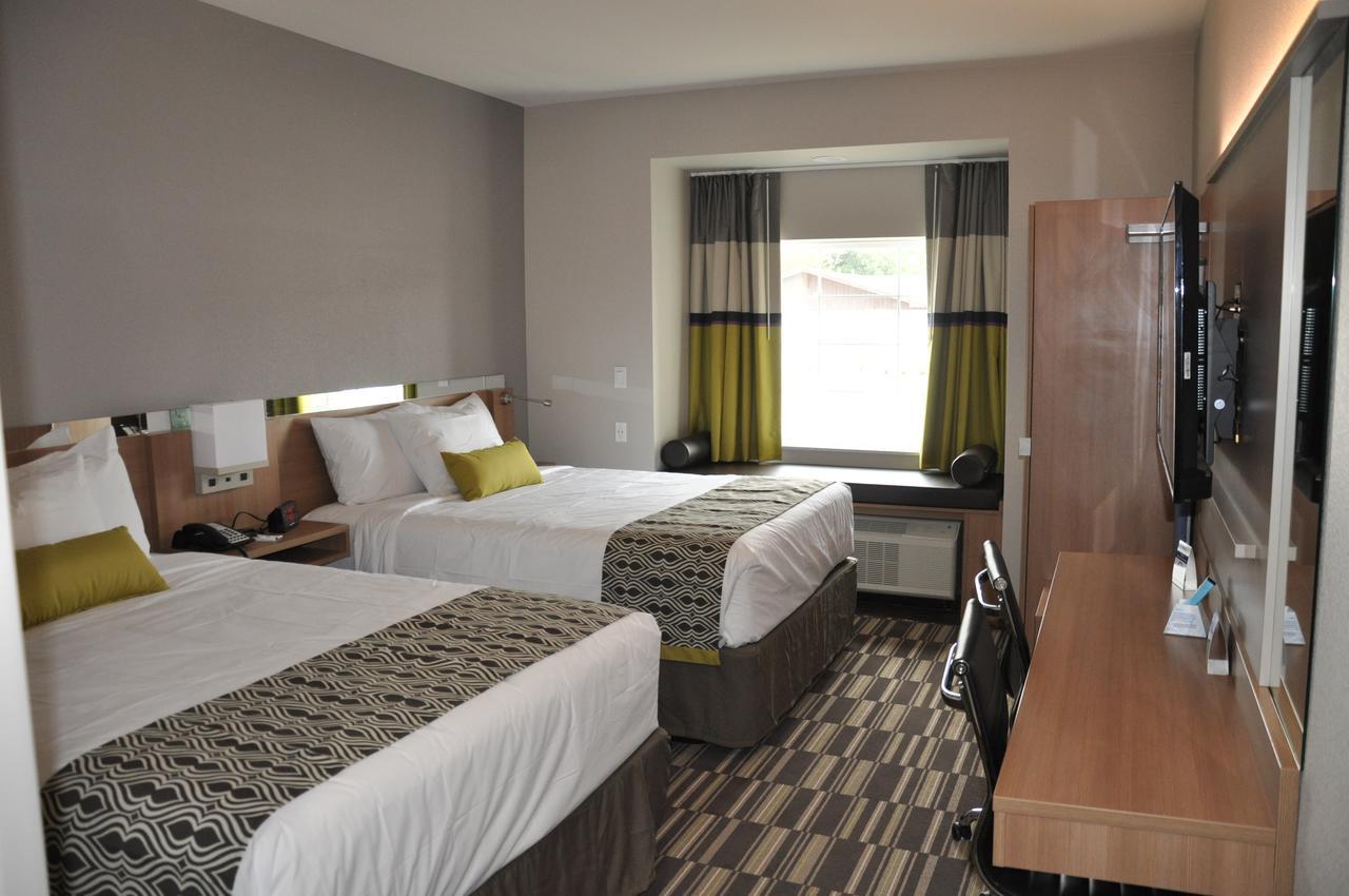 Microtel Inn & Suites By Wyndham Lubbock Exteriér fotografie